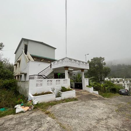 Hummingbirds Inn Yercaud Exterior photo