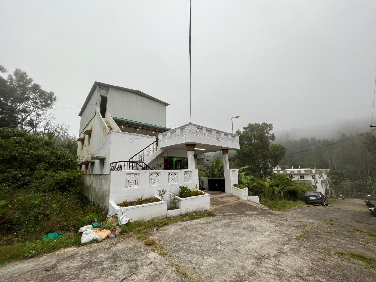Hummingbirds Inn Yercaud Exterior photo