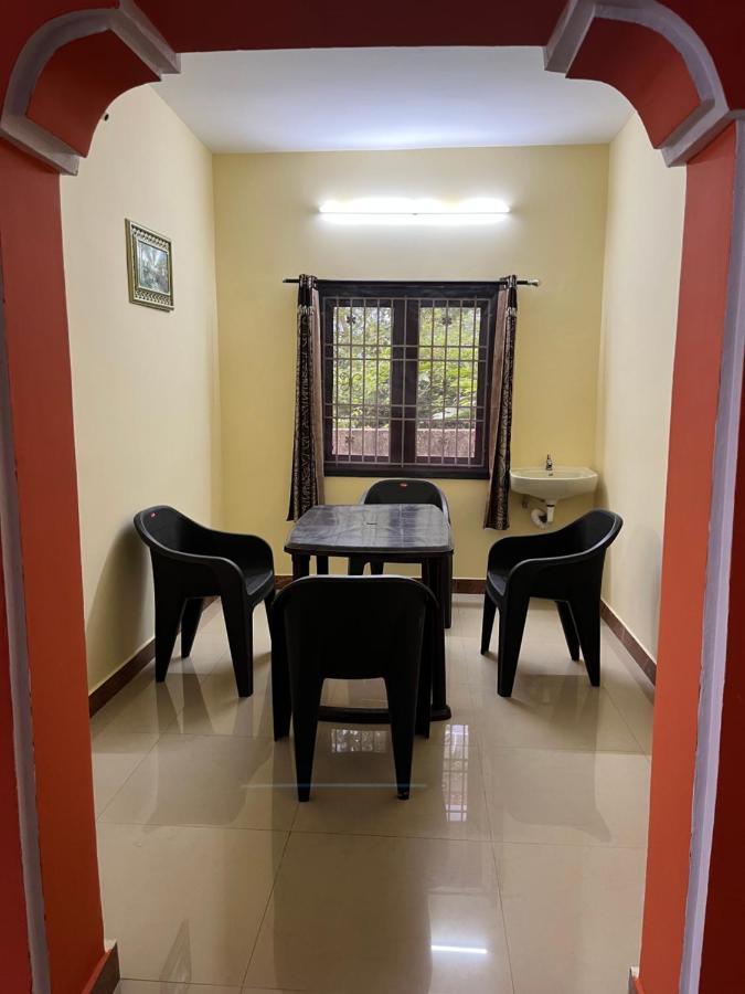 Hummingbirds Inn Yercaud Exterior photo